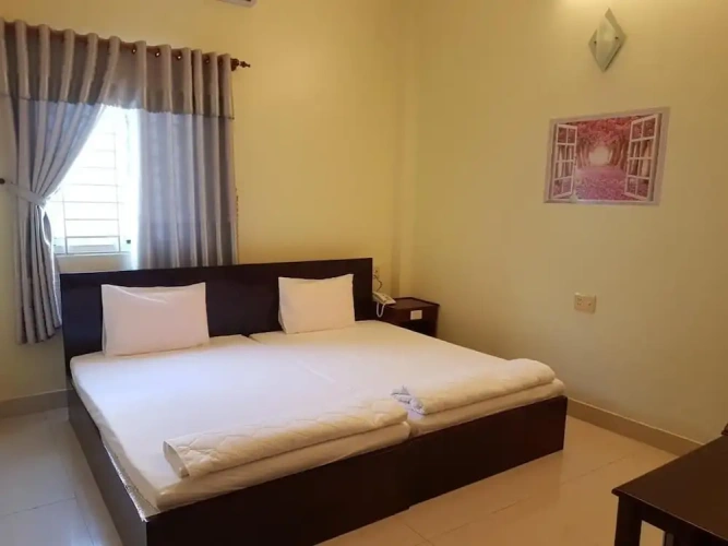 1 Bedroom Economy Double room with city view