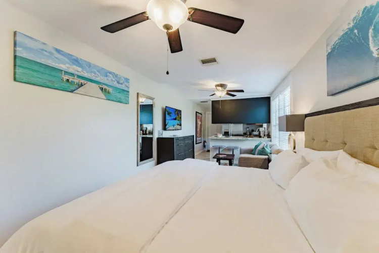 Nola Apartment