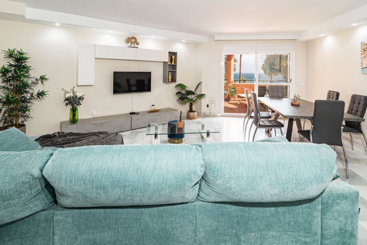 Bb.b5 - Spacious Apartment With Amazing View