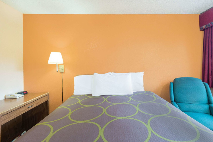 Motel 6 Deming, NM