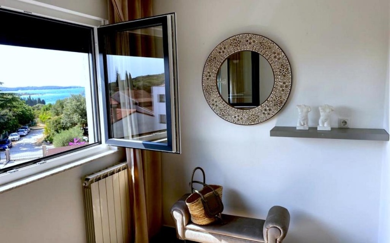 3 Bedrooms Apartment with sea view