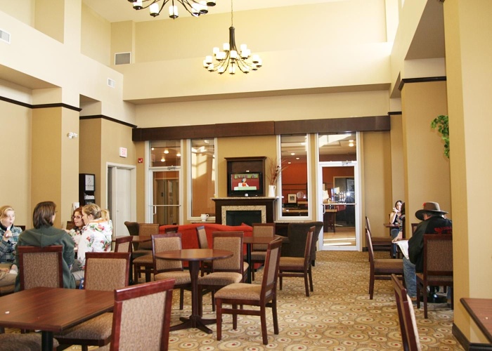 Hampton Inn & Suites by Hilton Edmonton International Airpor photo 28