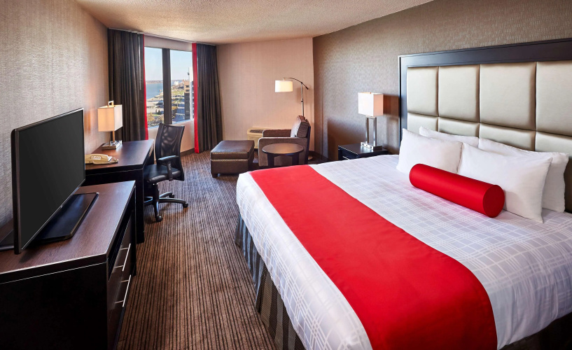 Best Western Plus Waterfront HotelOver view