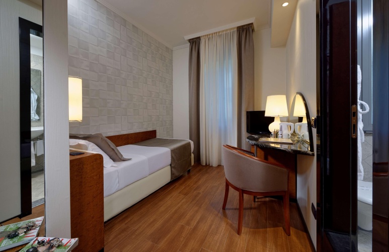 Best Western Hotel City photo 11