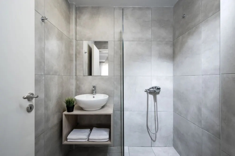 Aelia Apartments
