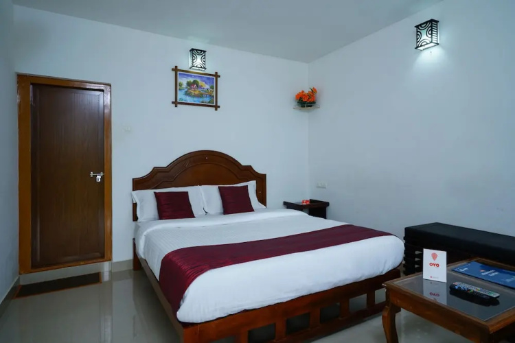 OYO 10642 Hotel Munnar Kairali
