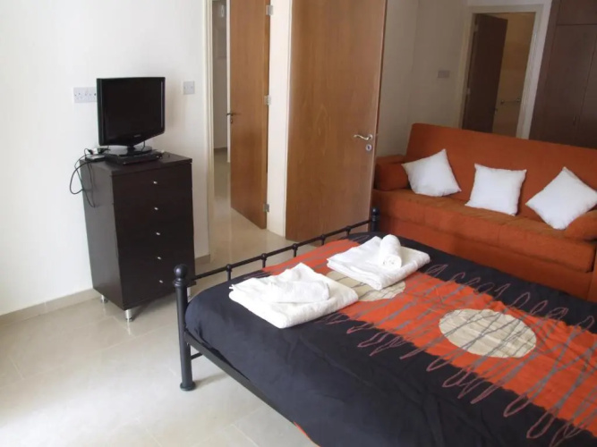 Studio with shower room E3, full kitchen, poolside, FREE WIFI