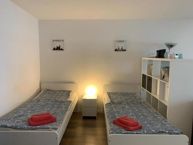 1 Bedroom Apartment