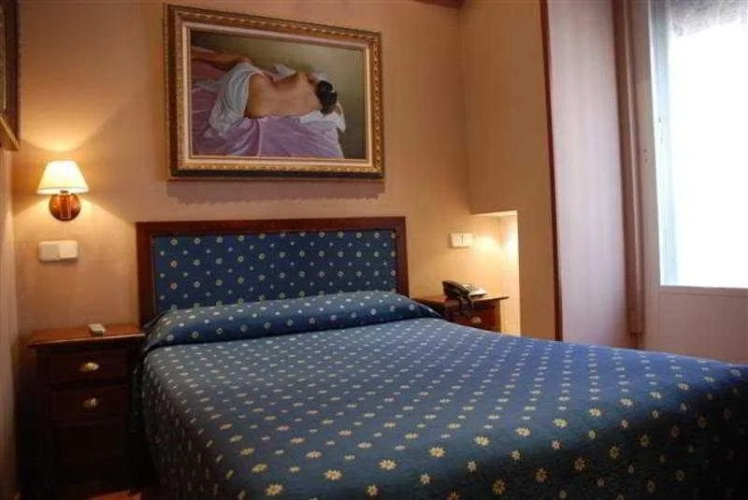 Gran Duque Hostal