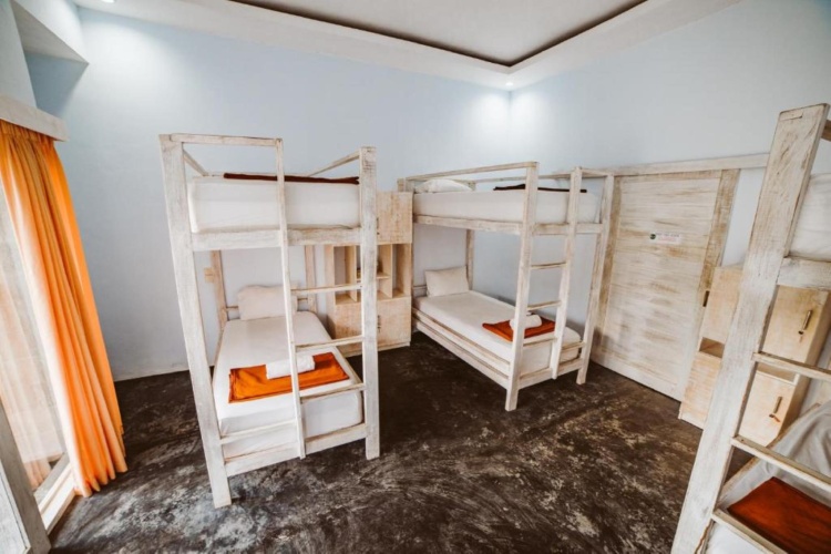 Bed in Dorm