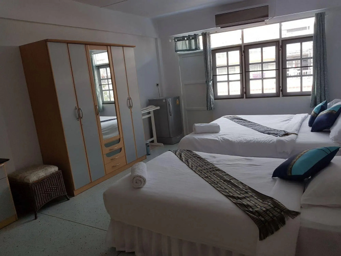 Chaam Guesthouse
