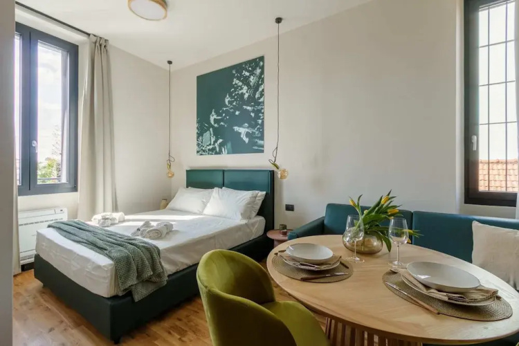 Cozy and Central Studio in Bovisa, Milan