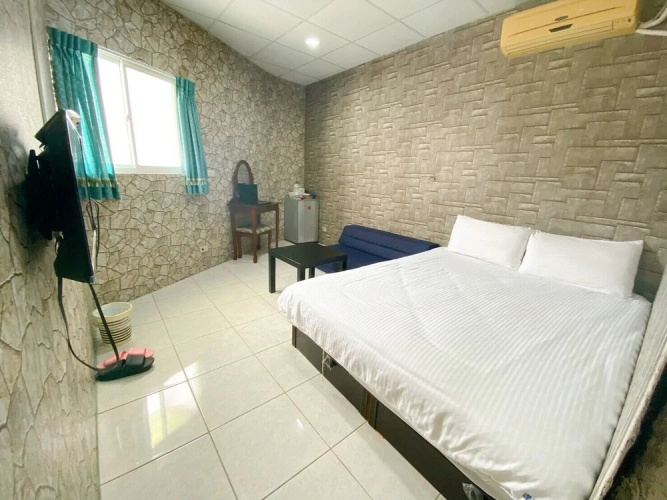 Taichung 213 corner homestay