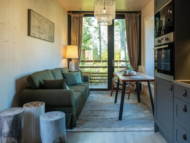 Lakeside Love Nest