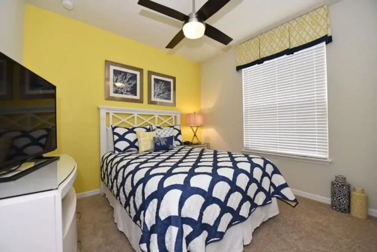Windsor at Westside Eight-bedroom