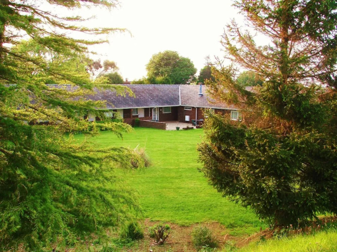 Stables Country Lodge