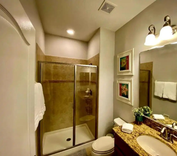 Amazing 4bdr House w Pool - PP