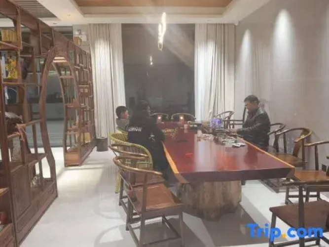 Yuanyang Duoyishu Xindu Hotel