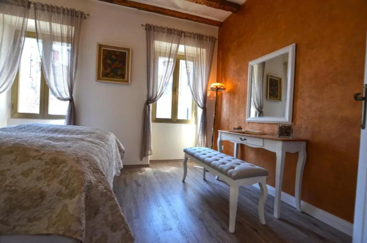 Bruno Apartment