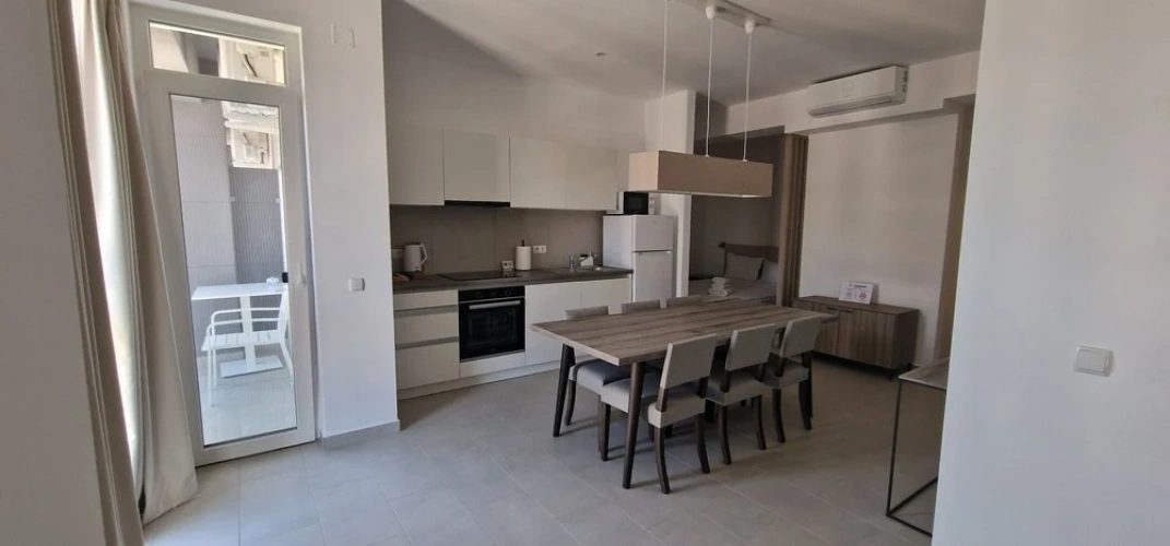 Deluxe Studio with balcony