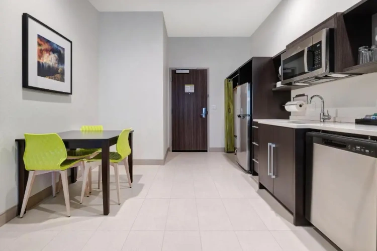 Double Suite