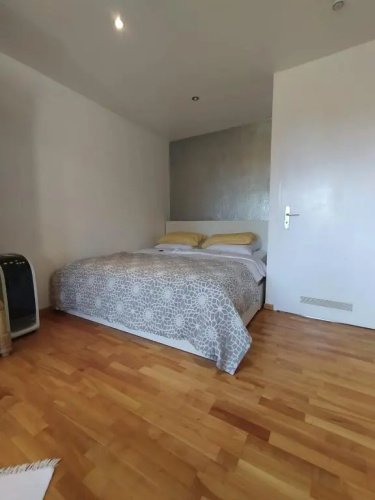 Gl Town Apartment