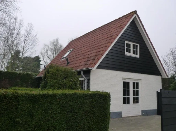3 Bedrooms Villa