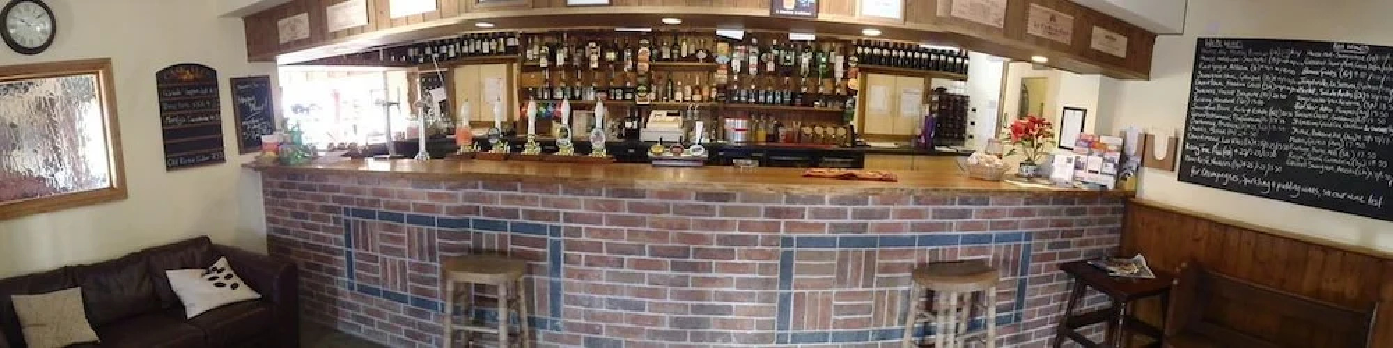 The Lowfield Inn
