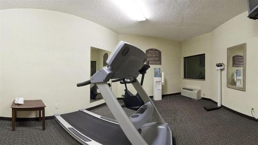 Holiday Inn Biloxi photo 16