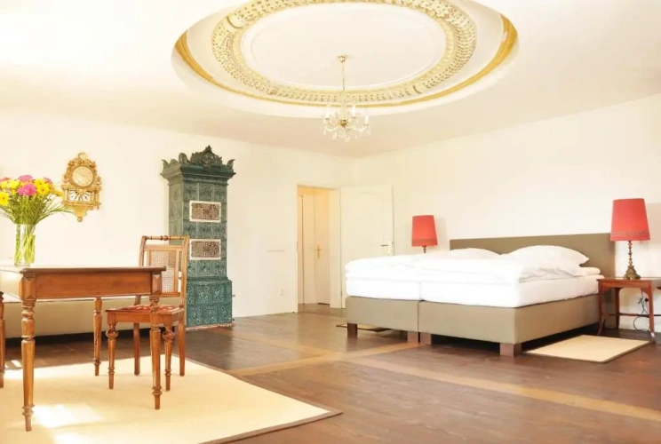 Double Suite with lake view