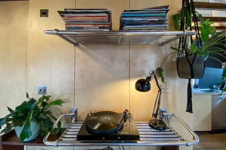 Bright, Spacious Two-bed in Hackney