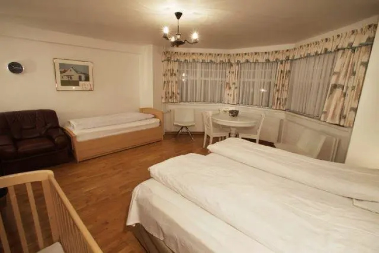 Borgarnes Bed & Breakfast