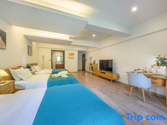 Standard Family room