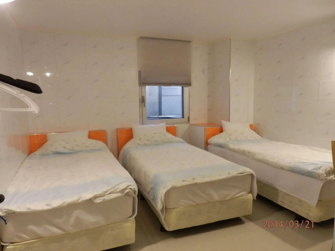 Click Hotel