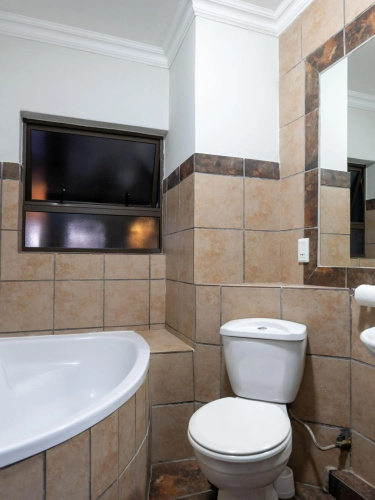 ANEW Hotel & Convention Centre OR Tambo Hotel