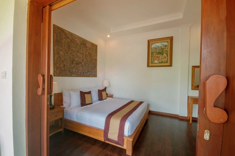 Nyoman Ada Resort
