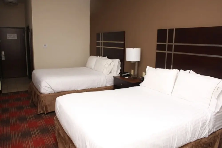 Quadruple Suite