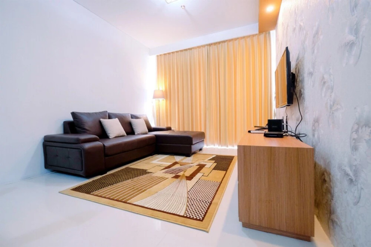 Simply 2BR Lexington Apartment