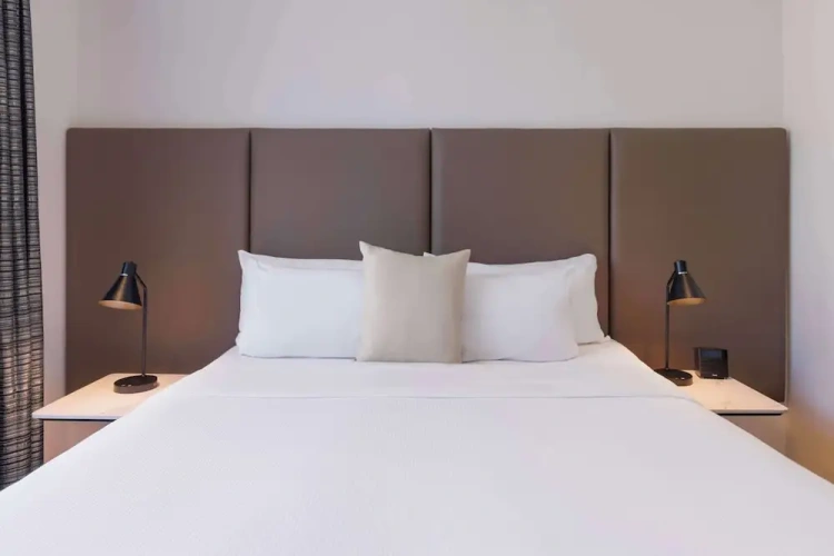 1 Bedroom Premier Apartment with balcony