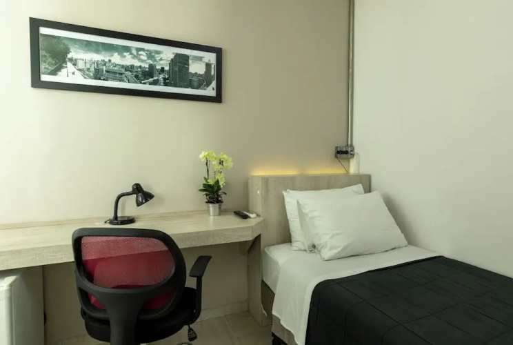 Hotel 4 Living