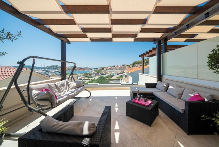 Standard Penthouse room with balcony and with sea view