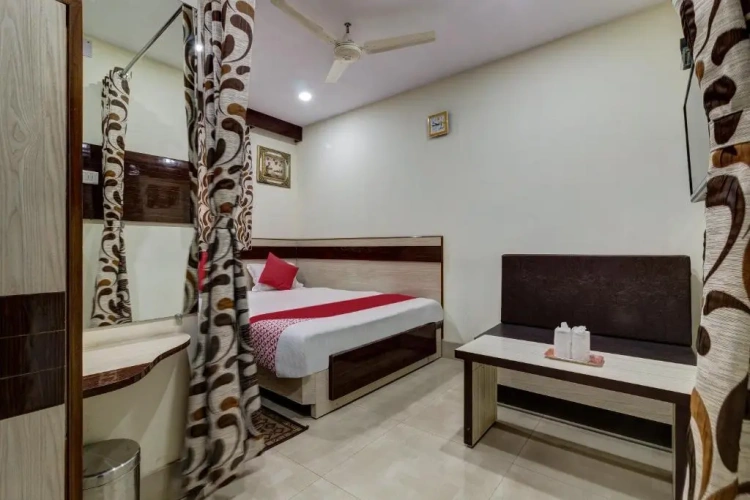Deluxe Triple room
