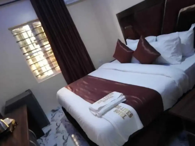 De- Lites Hotel