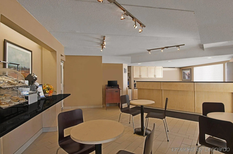 Comfort Inn Airport North Bay photo 29