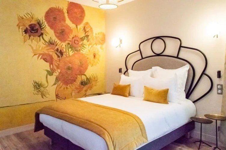 Premium room