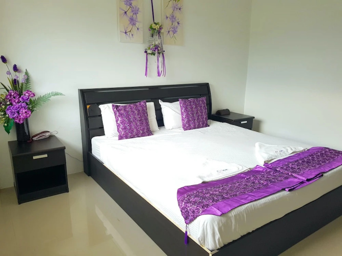 Phet Cha-am Plaza & Resort