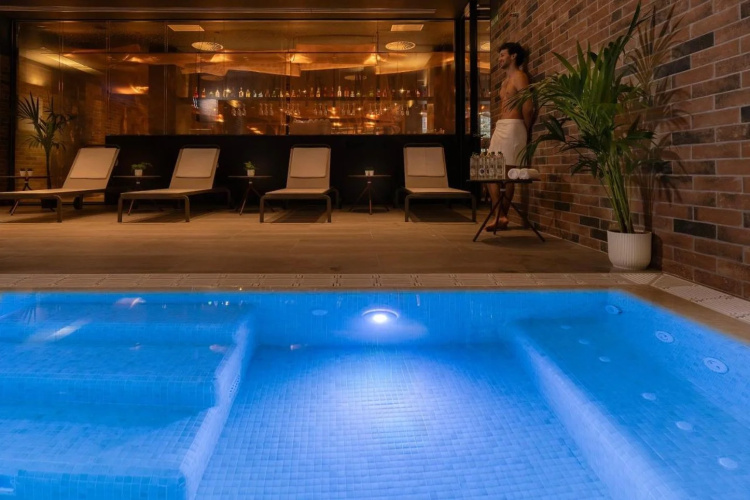Axel Hotel Bilbao – Adults Only photo 16