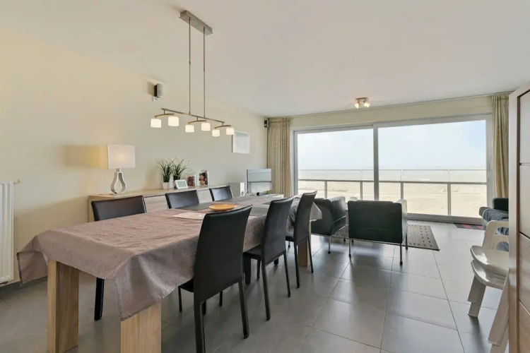 Flat in Blankenberge With Ocean Views