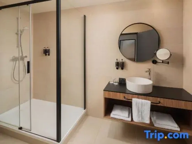 Deluxe Double Junior Suite