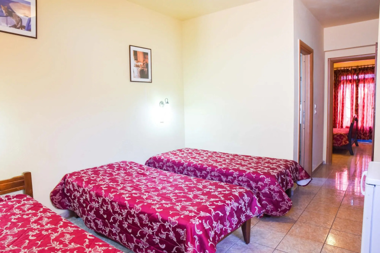 Chrysoula Hotel & Apartments